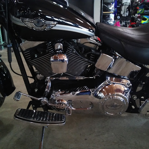 Used Motorcycle Dealer «Monster Powersports», reviews and photos, 315 N Rand Rd, Wauconda, IL 60084, USA