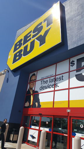 Electronics Store «Best Buy», reviews and photos, 445 Howe Ave, Cuyahoga Falls, OH 44221, USA