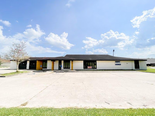 Thrift Store «Bargain World Thrift Store», reviews and photos, 1700 E College St, Lake Charles, LA 70607, USA