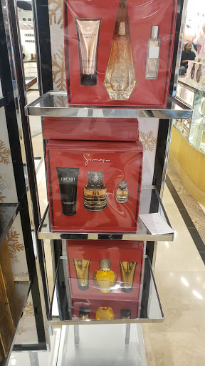 Shopping Mall «Willowbrook Mall», reviews and photos, 2000 Willowbrook Mall, Houston, TX 77070, USA