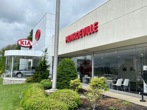 Kia Dealer «Monroeville Kia», reviews and photos, 3721 William Penn Hwy, Monroeville, PA 15146, USA