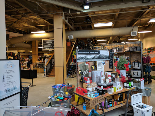Camping Store «REI», reviews and photos, 4291 The Cir At N Hills St, Raleigh, NC 27609, USA