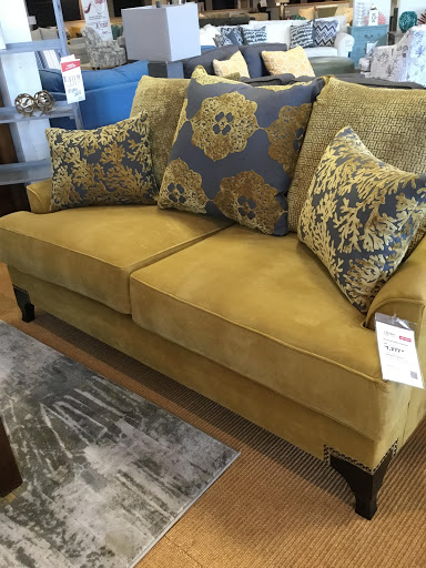 Furniture Store «Kensington Furniture & Mattress», reviews and photos, 200 Tilton Rd #1, Northfield, NJ 08225, USA