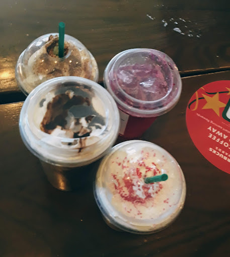 Coffee Shop «Starbucks», reviews and photos, 2113 State Hill Rd, Wyomissing, PA 19610, USA