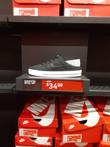 Sporting Goods Store «Nike Factory Store», reviews and photos, 20 City Blvd W #617, Orange, CA 92868, USA