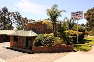 Golf View Motel - Motels, Affordable Hotels, Accommodation Sanctuary Point, Jervis Bay image