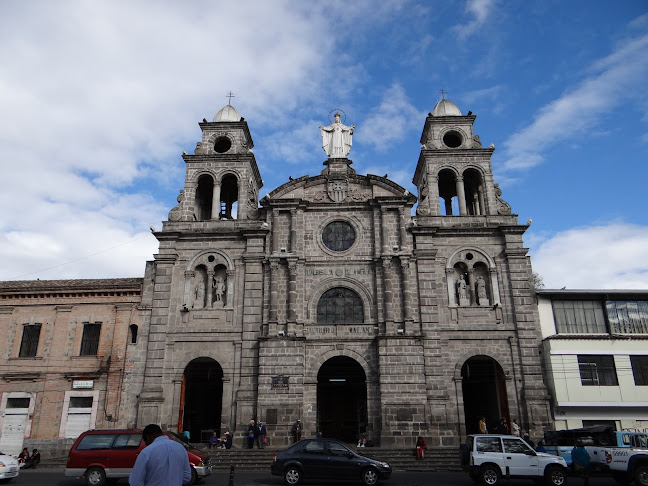 Opiniones de Catedral Católica de Ibarra en Ibarra - Iglesia