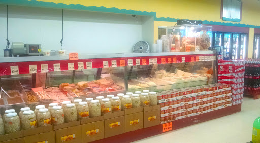 Supermarket «Santa Fe Foods Los Banos», reviews and photos, 1109 6th St, Los Banos, CA 93635, USA