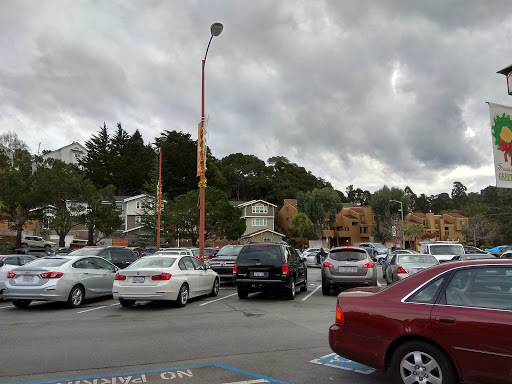Shopping Mall «Crystal Springs Shopping Village», reviews and photos, 100 De Anza Blvd, San Mateo, CA 94402, USA