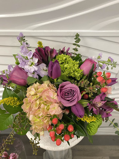 Florist «Lake Eola Florist», reviews and photos, 116 E Central Blvd, Orlando, FL 32801, USA