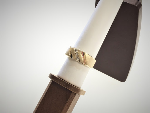 Jeweler «Florida Estate Jewelry», reviews and photos, 14841 N Florida Ave, Tampa, FL 33613, USA