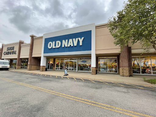 Old Navy, 4300 Towne Center Dr, Louisville, KY 40241, USA, 