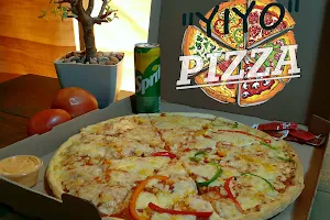 Yiyo Pizza image