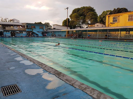 Piscina Jorge Delgado