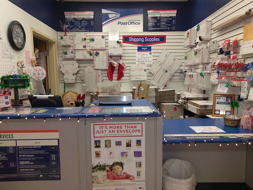 Post Office «US Post Office», reviews and photos, 2400 E Market St, East York, PA 17402, USA