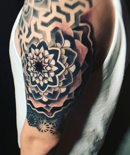 Tattoo Shop «Artistic Encounter», reviews and photos, 3920 Rosemeade Pkwy #170, Dallas, TX 75287, USA