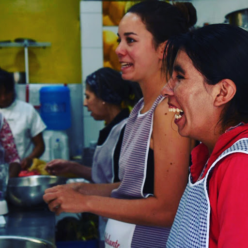 Adelante Mujer Cooking Classes