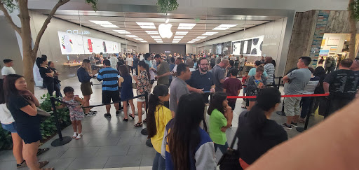 Computer Store «Apple Arden Fair», reviews and photos, 1689 Arden Way, Sacramento, CA 95815, USA