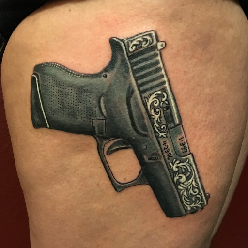 Tattoo Shop «PermaGrafix Tattoo», reviews and photos, 2217 Santiam Hwy SE, Albany, OR 97322, USA