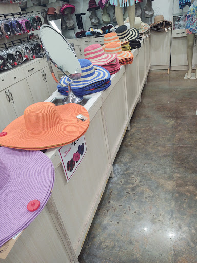 Beauty Supply Store «Beauty Master Riverdale», reviews and photos, 7055 GA-85 Suite C, Riverdale, GA 30274, USA