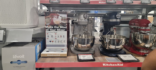 Electronics Store «Best Buy», reviews and photos, 10243 Indianapolis Blvd, Highland, IN 46322, USA