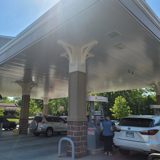 Shopping Mall «Shelton Square Shopping Center», reviews and photos, 897 Bridgeport Ave, Shelton, CT 06484, USA