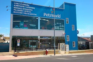 Petsworld La Zenia, tienda de animales image