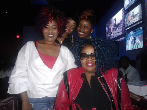 Shopping Mall «Cedar Park Shopping Center», reviews and photos, 207-331 S Cedar Ridge Dr, Duncanville, TX 75116, USA