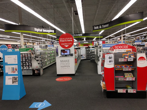 Office Supply Store «Staples», reviews and photos, 12632 Tamiami Trail E, Naples, FL 34113, USA