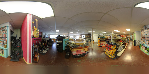 Pawn Shop «Shady Rays Pawn Shop», reviews and photos, 221 Gordon Ave, Bowling Green, KY 42101, USA