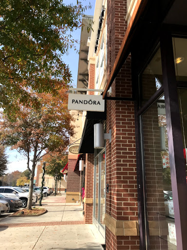 Shopping Mall «Friendly Center», reviews and photos, 3110 Kathleen Ave, Greensboro, NC 27408, USA