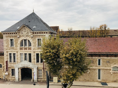 PORTE MARIE DE BOURGOGNE - Maison des Associations - à Beaune