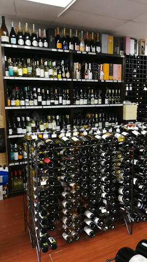 Liquor Store «Primo Liquors», reviews and photos, 4815 SW 148th Ave, Southwest Ranches, FL 33330, USA