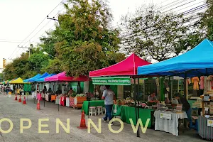We Market Lampang image