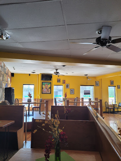 Happy Feet Caribbean cuisine - 37 Devereux St, Utica, NY 13501