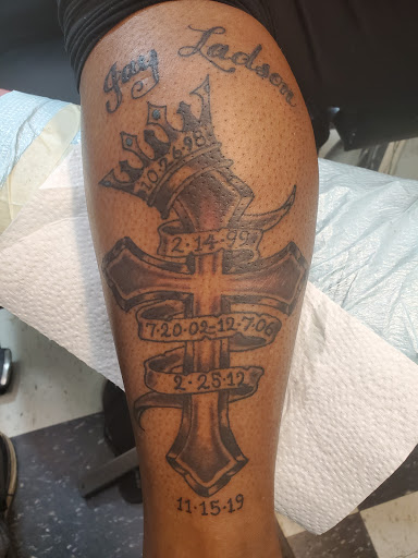 Tattoo Shop «Modern Age Tattoos Ltd», reviews and photos, 183 Main St, Nanuet, NY 10954, USA