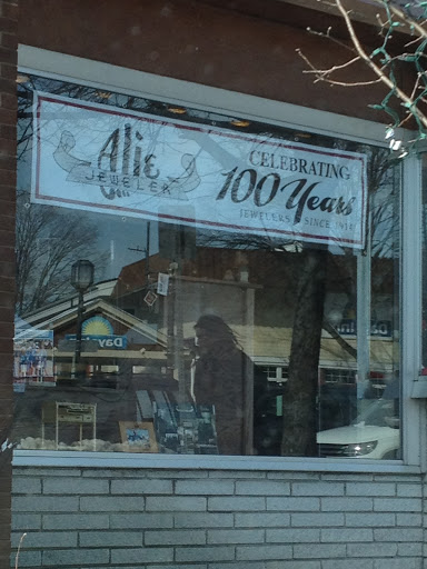 Alie Jewelers, 460 Central Ave, Dover, NH 03820, USA, 