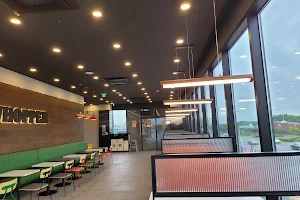 BURGER KING Gimhae airport DT image