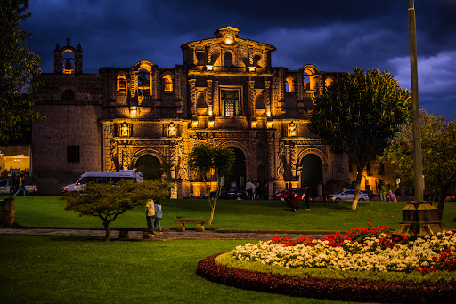 Centro de visitantes Cajamarca