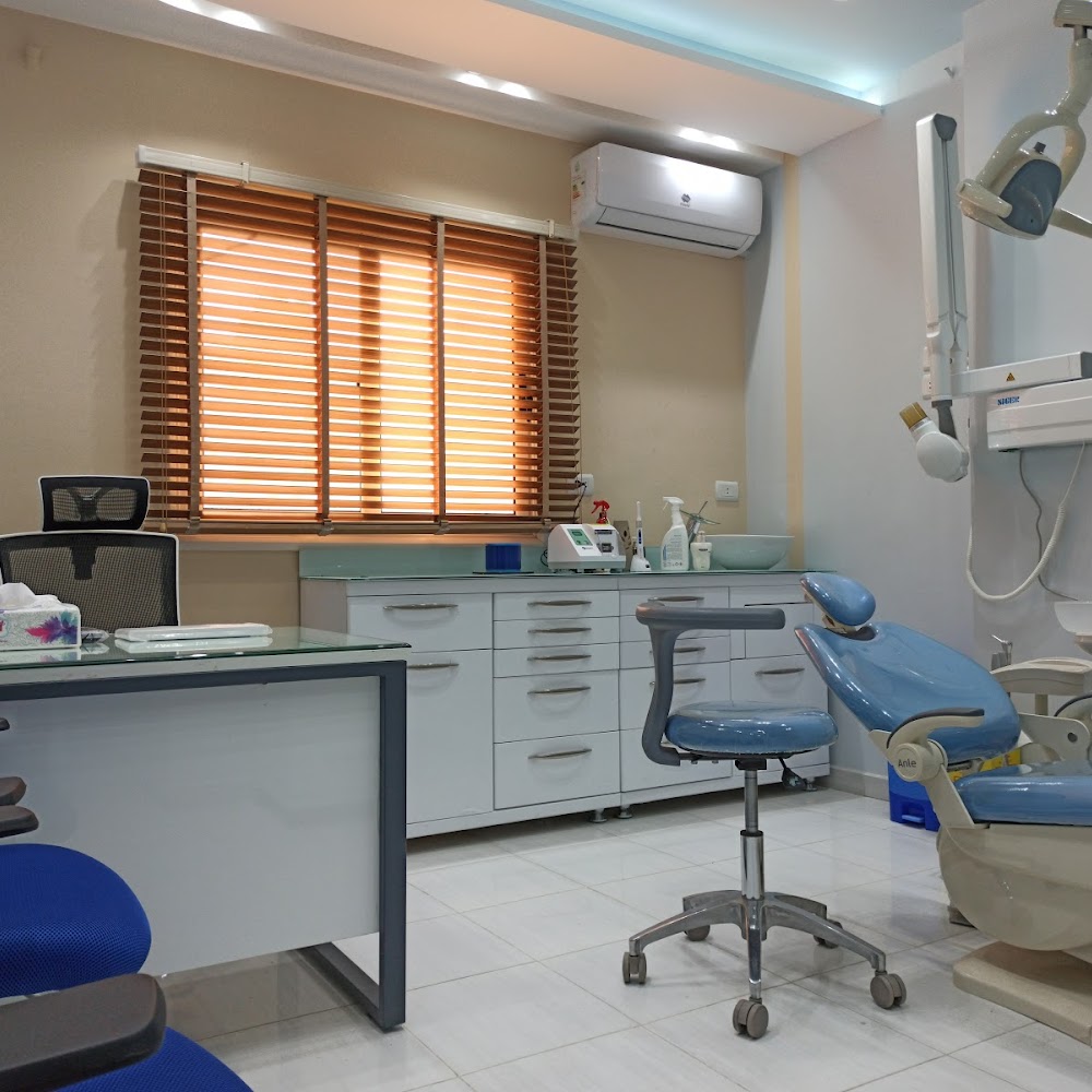 Go Smile Dental Clinic - Dr. Mina Tharwat Ayad