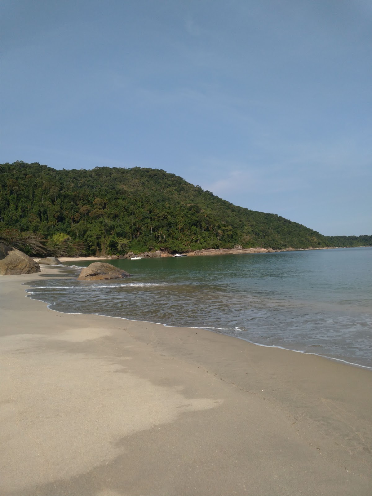 Foto von Fora do Mamede Beach mit sehr sauber Sauberkeitsgrad