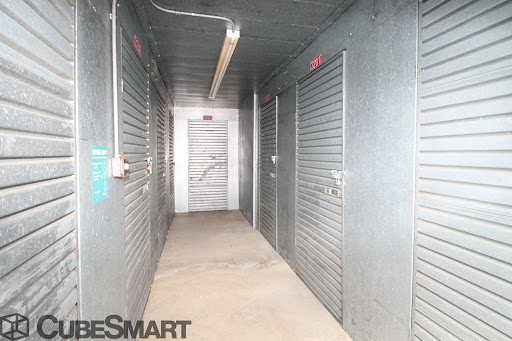 Self-Storage Facility «CubeSmart Self Storage», reviews and photos, 60 Littell Rd, East Hanover, NJ 07936, USA