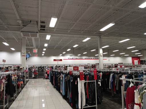 Clothing Store «Burlington Coat Factory», reviews and photos, 1300 N Larkin Ave, Joliet, IL 60435, USA