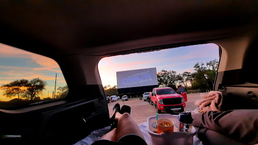 Drive-in Movie Theater «Starlite Drive-In Theatre», reviews and photos, 3900 S Hydraulic Ave, Wichita, KS 67216, USA