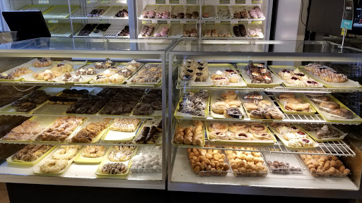 Bakery «Donut King», reviews and photos, 3716 Howell Branch Ct, Winter Park, FL 32792, USA