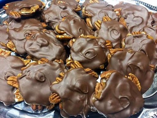 Dessert Shop «Toffee Break Desserts», reviews and photos, 3306 Commercial Ave, Northbrook, IL 60062, USA