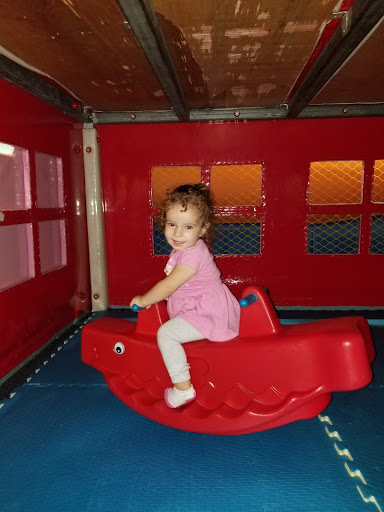 Amusement Center «Jump A Roos- Indoor Inflatable Play & Party Center», reviews and photos, 20505 South Dixie Highway, Miami, FL 33189, USA