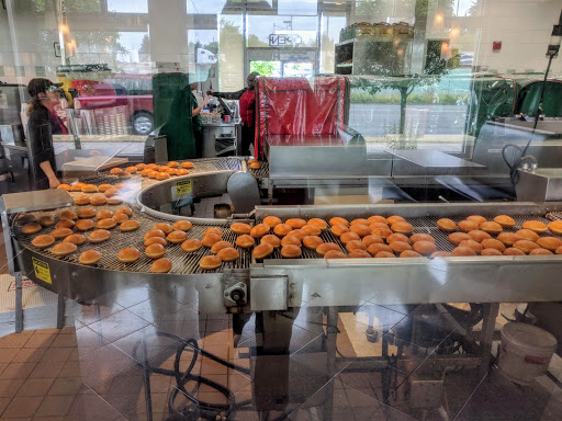 Bakery «Krispy Kreme Doughnuts», reviews and photos, 4302 Tacoma Mall Blvd, Tacoma, WA 98409, USA