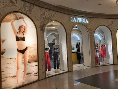 LA PERLA - Official Store.