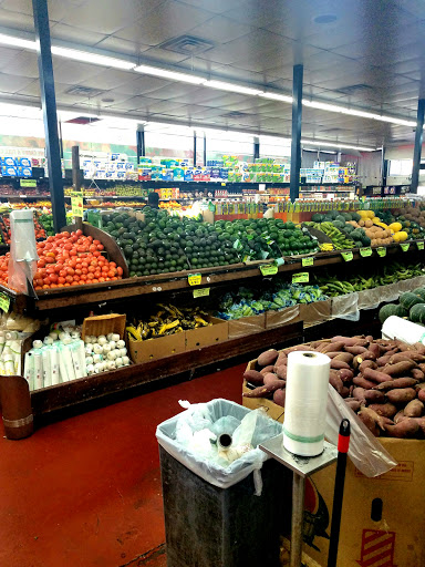 Supermarket «Trade Fair Supermarket», reviews and photos, 13010 Metropolitan Ave, Richmond Hill, NY 11418, USA